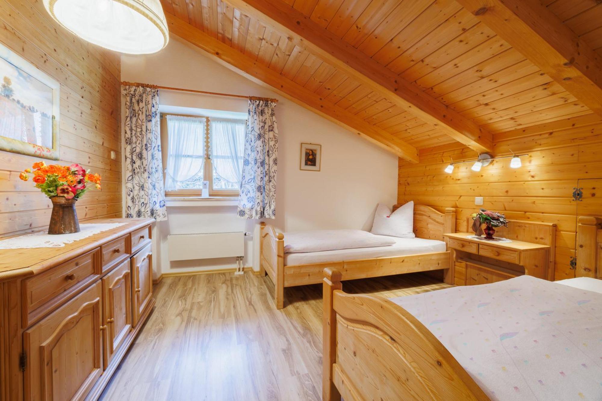 Ferienwohnung Kloepping Inkl. Chiemgaukarte Ruhpolding Bagian luar foto
